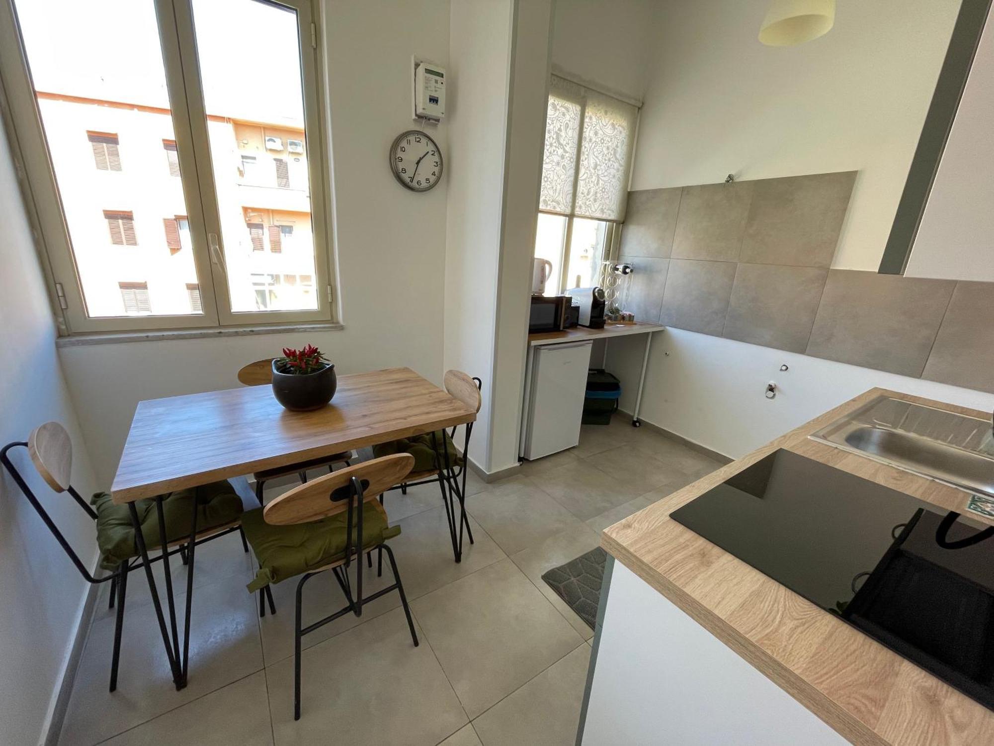 Appartamento Vicino Il Centro 팔레르모 외부 사진
